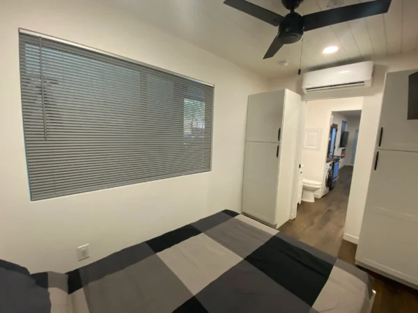40 Ft 2 bedRoom Container Home on Trailer Wheels - Image 21