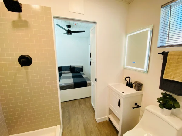 30 Ft Container Home On Wheels - Image 6